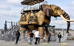 Le Voyage à Nantes : une vidéo surréaliste